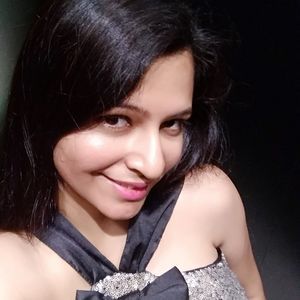 Meet your Posher, Shruti